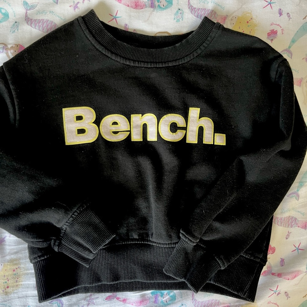 Girls Bench crop sweater